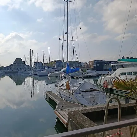 Chez Mamarina - Quadruplex - Marina Lägenhet *