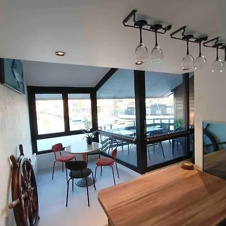 Chez Mamarina - Quadruplex - Marina شقة *